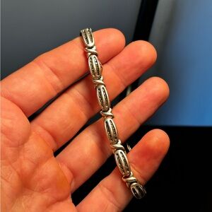 925 Sterling silver bracelet 7.5”